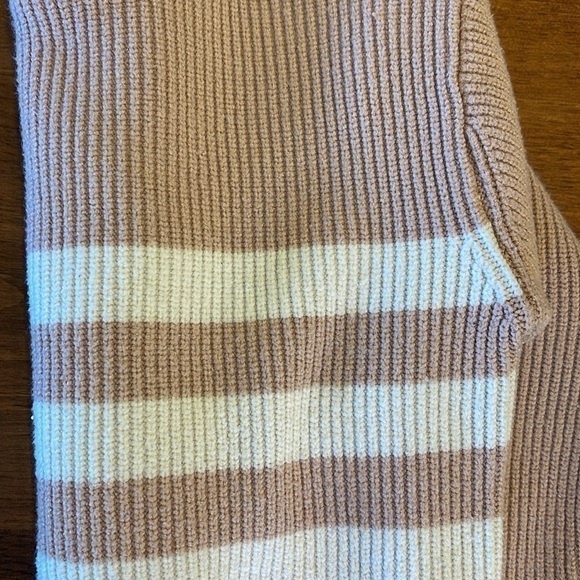 Zara kids 4-5 years stripe sweater in light pink and white - Picture 5 of 5